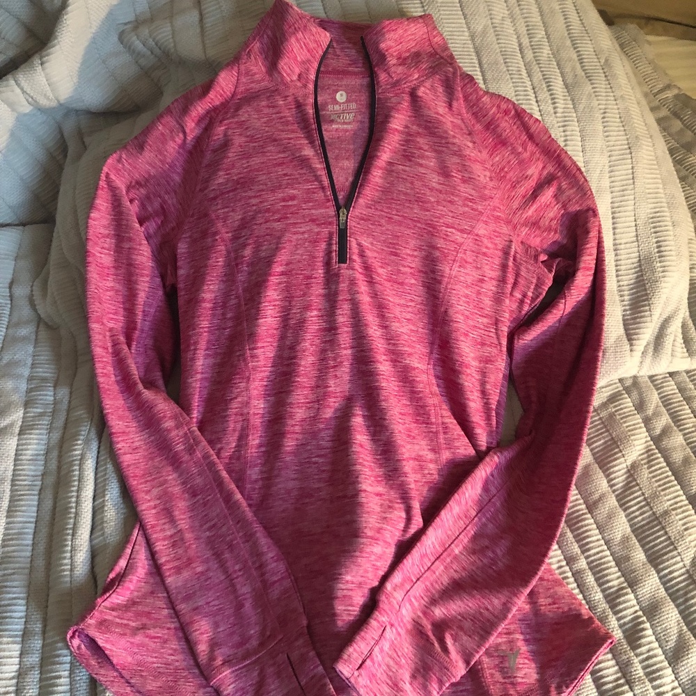 Z) Old Navy Active Running Shirt